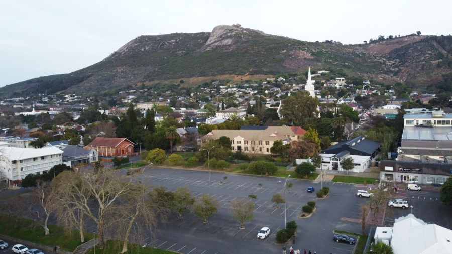 2 Bedroom Property for Sale in Esterville Western Cape